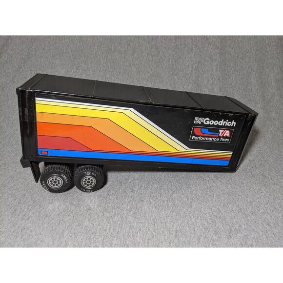 Vintage Tonka Black Semi Truck & Trailer BF Goodrich T/A Tires 1970’s 21 " USA - Picture 9 of 12